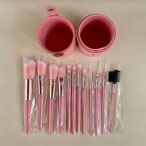 Pur The Complexion Authority Set of 12 Makeup Brushes and Pink Case, Brand New.